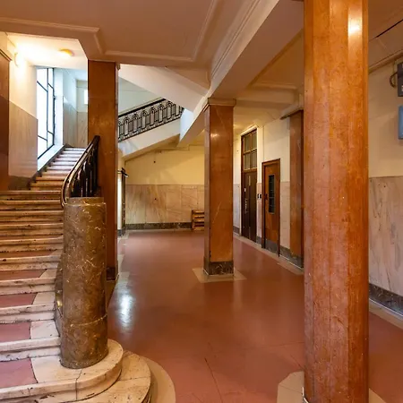 City Centre Flat Next Synagogue Lejlighed