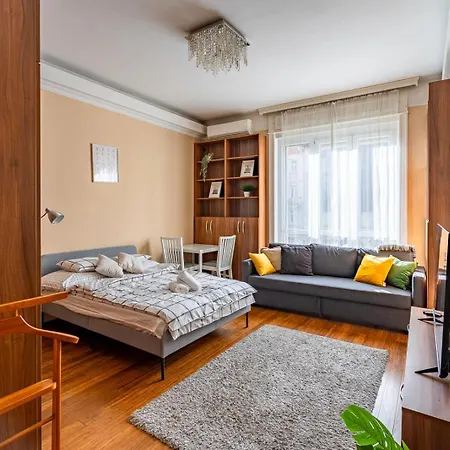 City Centre Flat Next Synagogue * Budapest